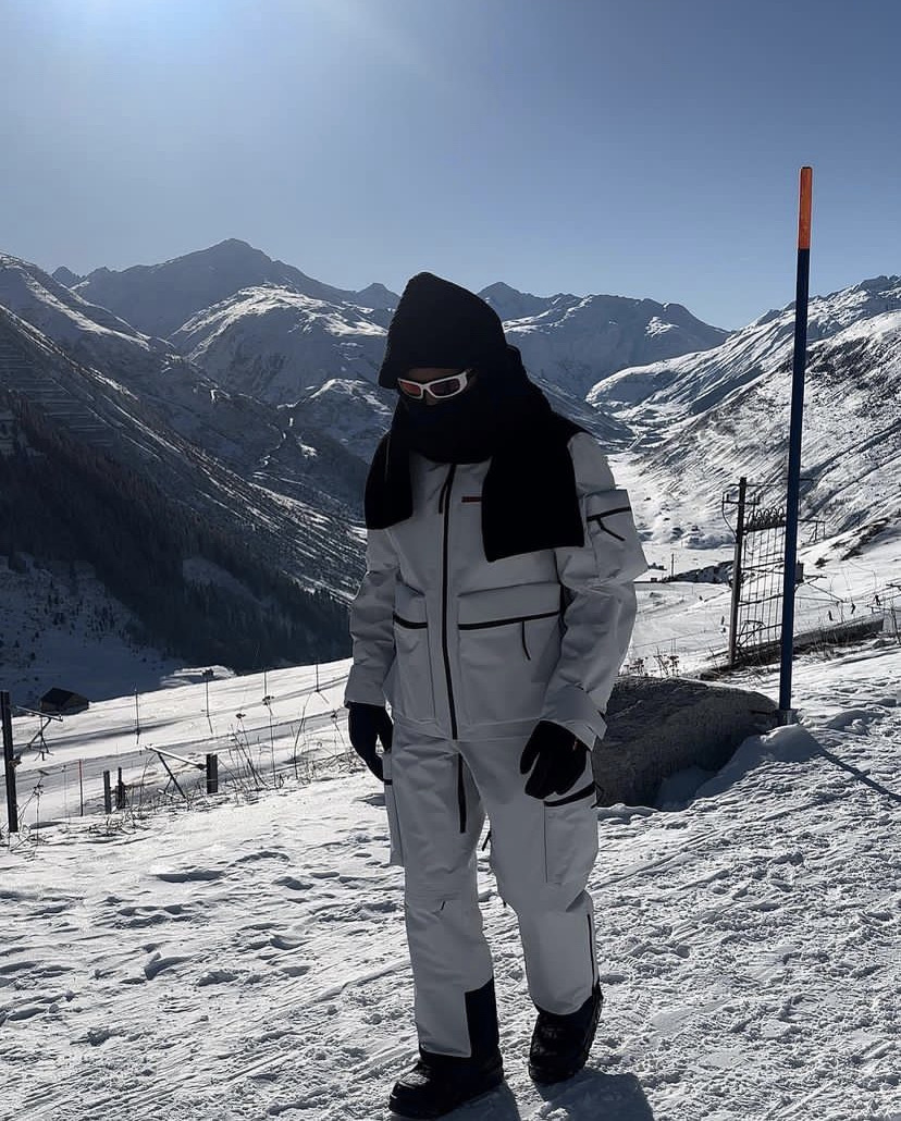 BarcaUniversal's tweet photo. Jules Koundé via IG: "Stunt so hard I made these. Hate summer and pray for winter but when its winter time I'm still waiting on these at the finish line." https://t.co/VvgFEvQWtT