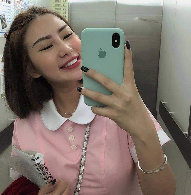 lua6_olivia's tweet image. Hey I'm proud to be a nurse ✅