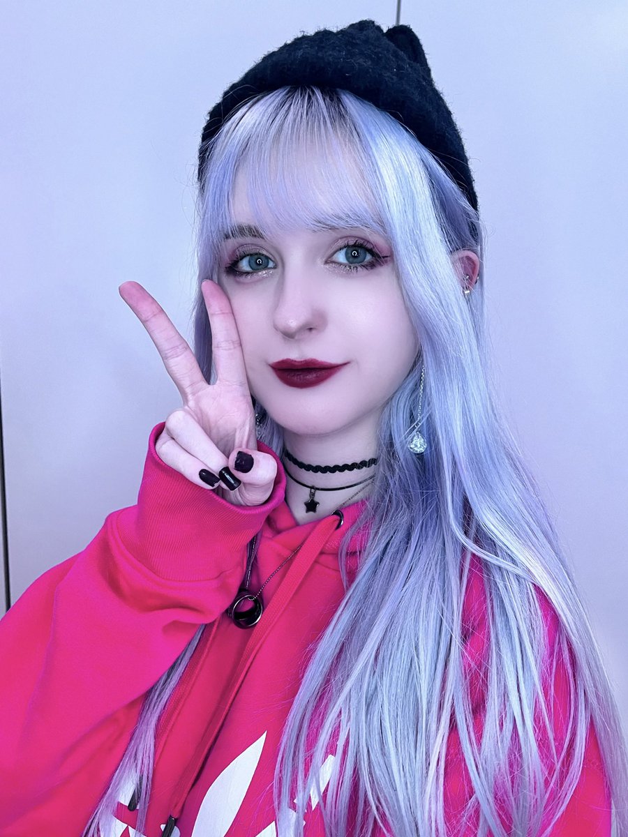 MikuChinatsu's tweet photo. Holiiiii jeje
Vengo a deciros que estaré este sábado día 11 en la Japan Weekend de Madrid para hacer un conciertito en el escenario de @instkojachi a las 13:30 aprox 💖
Está en el pabellón 8 nada más entrar, para que nadie se pierda 😊
Venid a verme porfi 🙏 https://t.co/e7WP8uYdZW