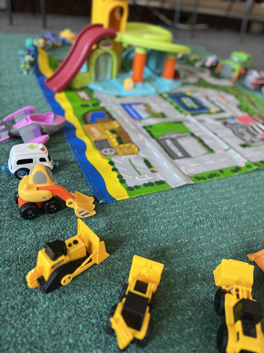 FreshGroundSE9's tweet photo. Lots of fun activities for the kids tomorrow at Jumping Beans (9:30-11:30am). Only £1.50 (£1 for extra kids) and with our cafe area serving great coffee, tea and food at really low prices you could stay for ages! https://t.co/jZIPcn3BPw