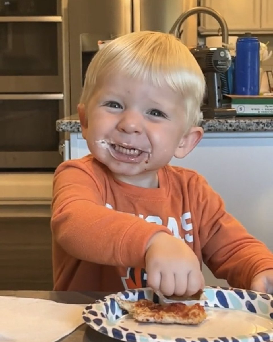 Paul Atwine on Twitter "Daniel Craig's baby 💀"