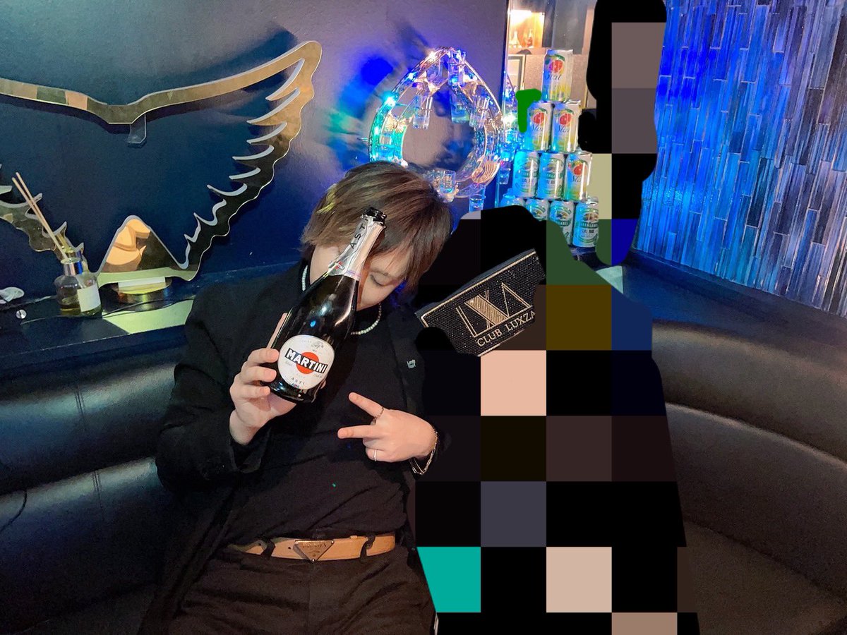 CLuxza's tweet photo. 2/8のMVPは奏 時音 支配人でした！
本日2/9も通常通り営業となっております。

お客様のご来店、心よりお待ちしております。

#千葉 #富士見 #新宿 #歌舞伎 #大阪 #ホスト #シャンパン #キャバクラ #夜 #イケメン #酒 #初回 #高収入 #ホストル求人 https://t.co/jGf4Vt11UC