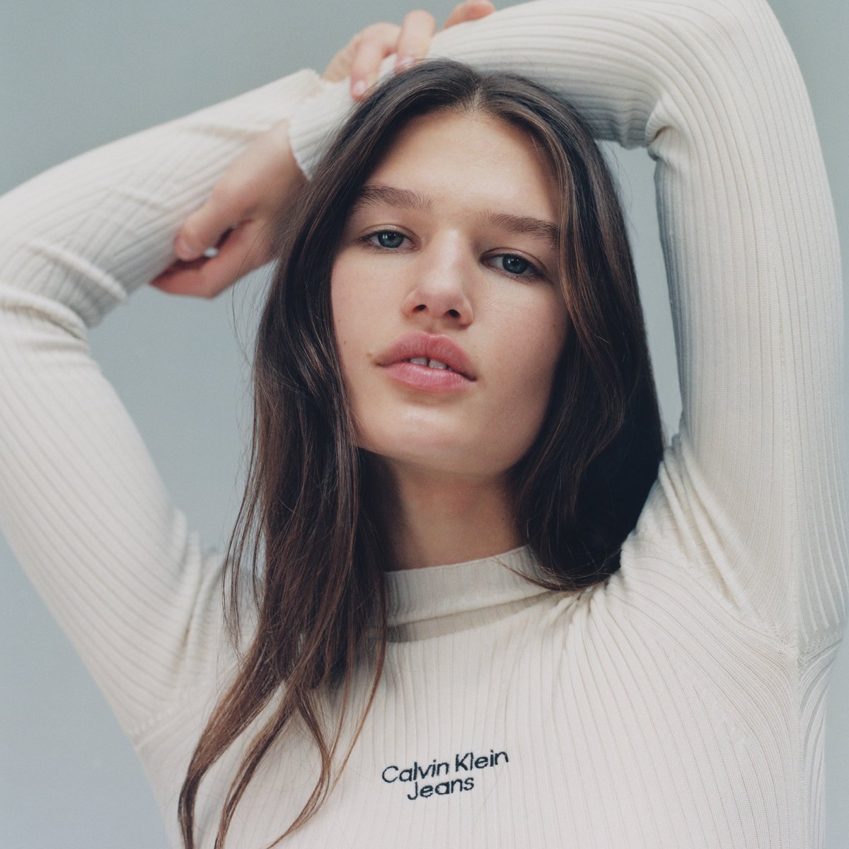 CalvinKlein's tweet photo. what’s your vibe: bold color or minimalist neutrals? https://t.co/iHDdHaZD5F