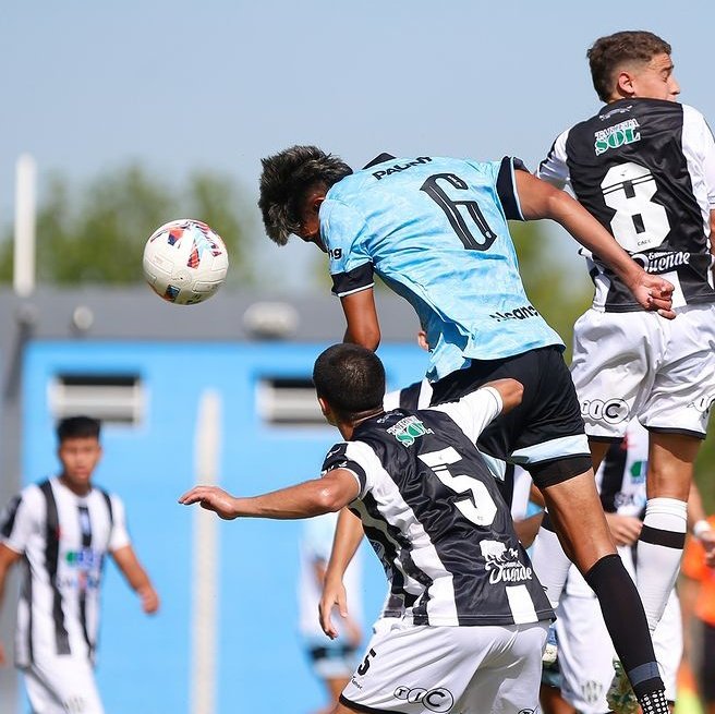 LA TROILONETA tweet media