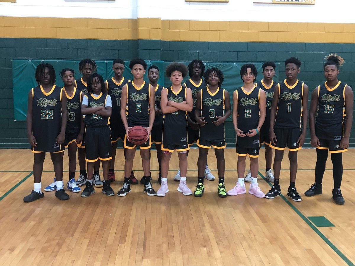GMS_Knights's tweet photo. 🟡 It’s game day Knight Nation🟢

The Knights will host crosstown rival York Chester today‼️

🟡Girls tipoff at 4:15 with the boys starting right after. Go Knights!🟢 https://t.co/qzBJed63xB