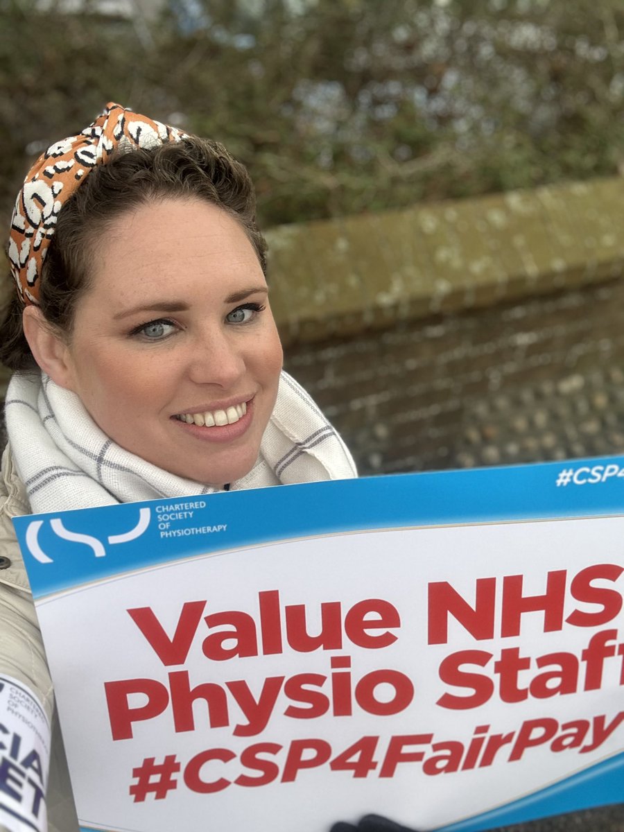 mcpheePT's tweet photo. 💪 Physio Strike 💪 

Keep my profession alive, recruit and retain staff, support living wages, appreciate our qualifications and training we’ve had to keep you safe and make ur life worth living 

💪🦾🦵🦿🦶✋🫀🫁🧠 🦴 🚴‍♀️⛷️🤸‍♂️🩰🦼🦽

#physio #CSP4FairPay #strike #charteredstatus https://t.co/jipmNyiTcA