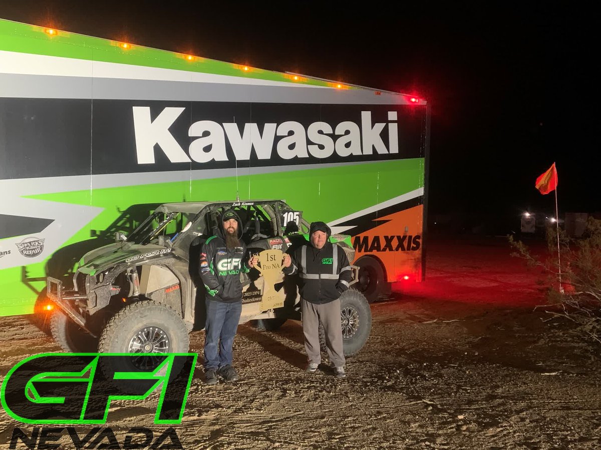 GfiRacing's tweet photo. Lap 4 we passed the class leader but then got another flat 😔

Back to the pits, changed 2 tires so a bit behind the class leader &amp; 9th overall

Last lap, class leader got a flat! We ended 1st in class 🏆, 6th place overall

#maxxistires #maxxis #gopro #utvracing #gfiracing https://t.co/XjhRSizepr