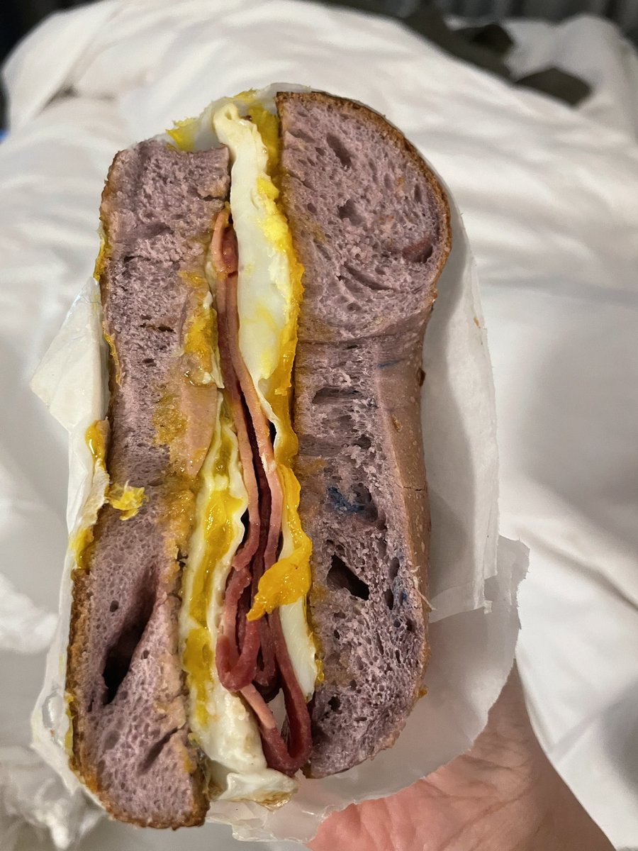 Laura Miller⚡️ tweet media