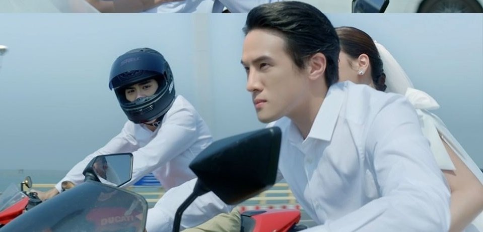 RakThaiThailand's tweet photo. นายสิงห์เวอร์ชั่น ทรงอย่างแบด เค้าจะเรียกว่าอะไรอ่ะ "ลองของ" ใช่มั้ยแบบนี้ ตายก็ไม่กลัวคนอื่นตายแทนอี้ก เข็ดยังฮึ!!  #เพราะรักep6 #ARROWXJAMESMA https://t.co/GjGoB2Llke