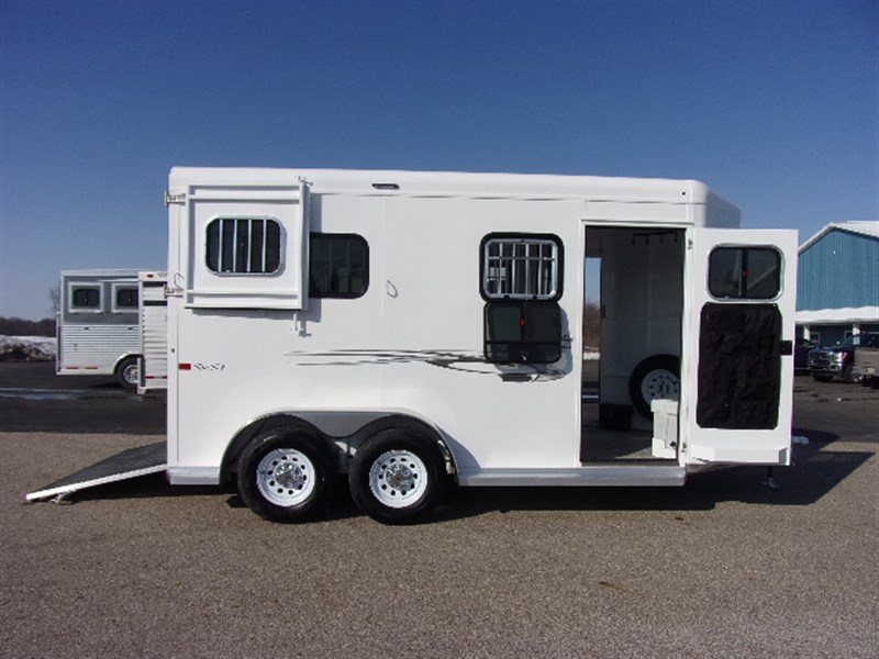 2023 Trails West Royale SST BP - $19,900.00
spartachevytrailers.com horsetrailerworld.com/home/trailerde…