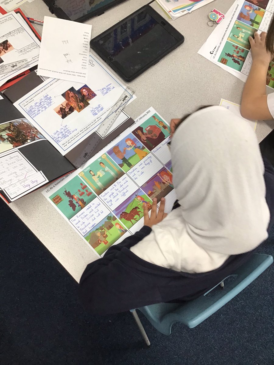 MRPAyear4b's tweet photo. What a fantastic History lesson this afternoon. We looked at impressions of Boudicca and learnt about her story! @MRPAyear4a https://t.co/dE7MKc3nbz
