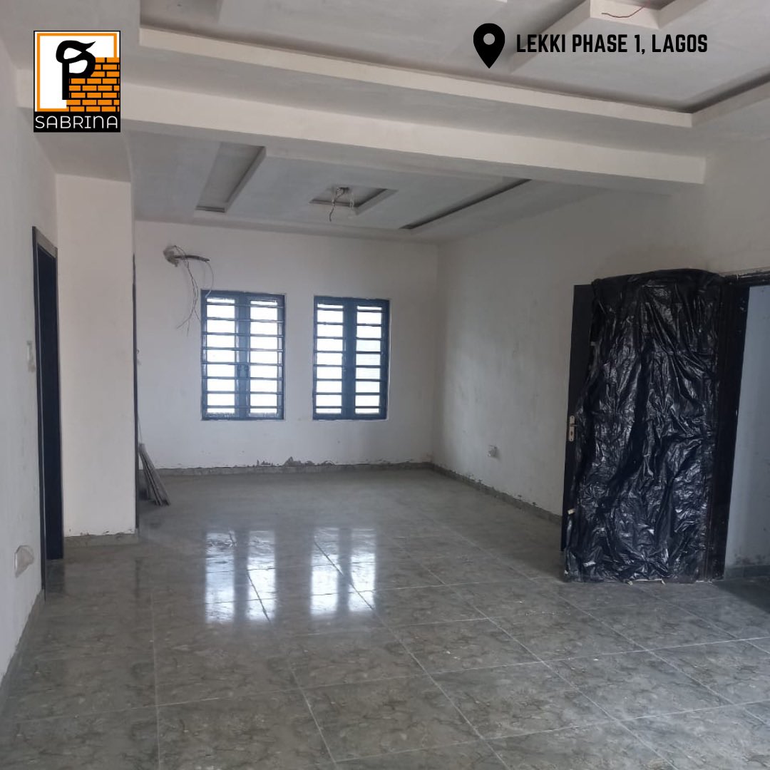 sabrinaproperty's tweet photo. Newly built 3 Bedroom Apartments in serene environment, with all ensuite rooms.

📍Lekki Phase 1, Lagos. 
🏷 NGN 85M.

For more information please contact 08053696307, 08053696309

#Listing #Lagos #LekkiPhase1 
#LagosRealestate #NigeriaRealEstate
#RealestateNg #HouseForSale https://t.co/pmq5fo9SJA