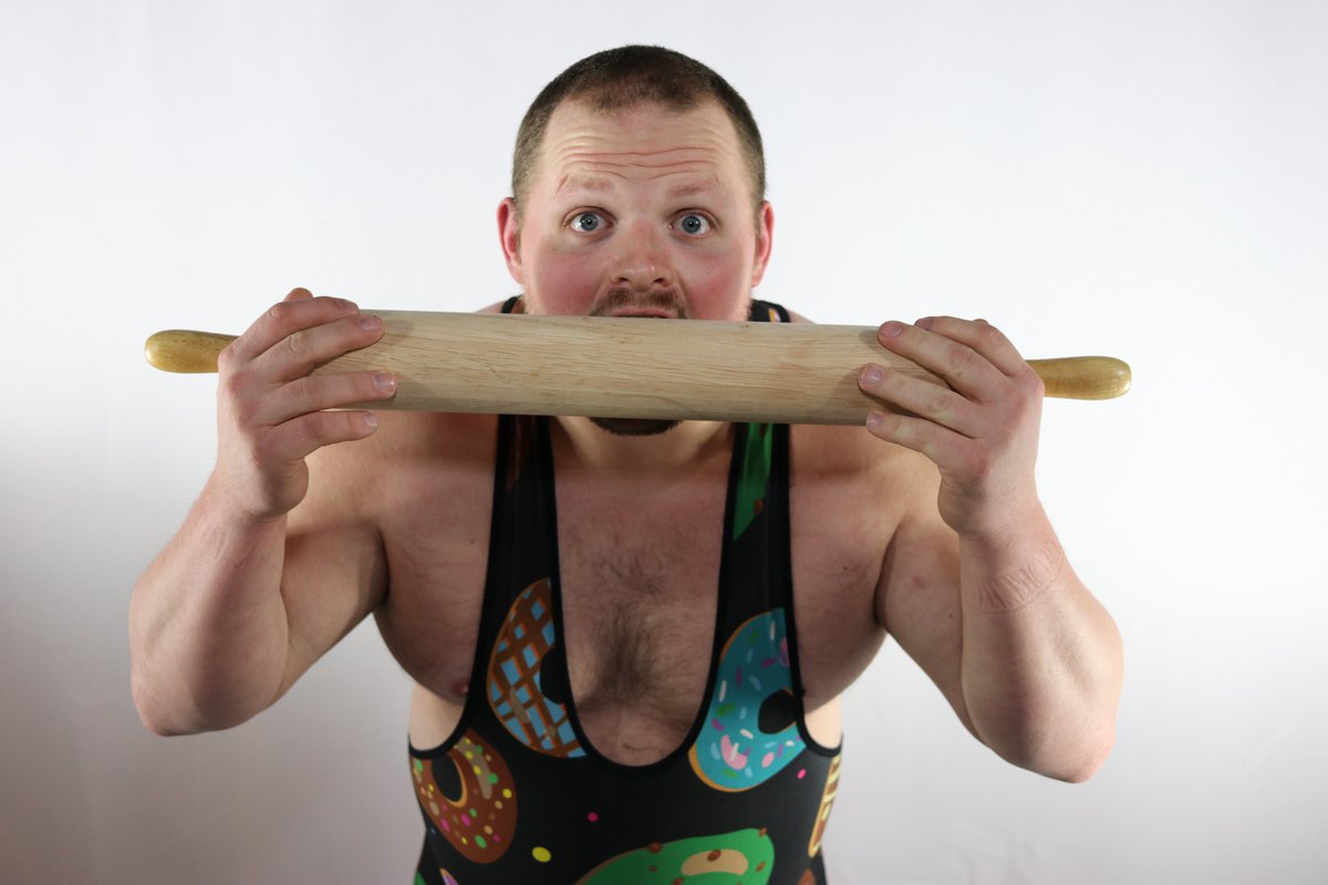 OCWonline's tweet photo. James "The Baker" Hickey once again came up short in his war against The Hahntourage at our last event. But could @hickey_baker be learning that revenge is a dish best served cold? What does he have in store for @agentnickhahn on March 18th at Final Cut?

https://t.co/fjnwJeM0HV https://t.co/ez2crGyTSF