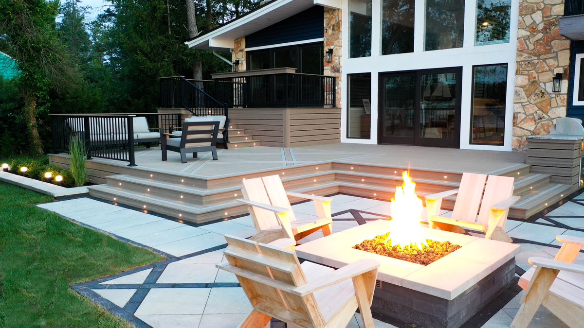 makepbj's tweet image. Brought to you by Deckorators®, the 2023 Outdoor Living Report contextualizes upcoming trends in design,  building, and outdoor living.

deckorators.com/-/media/Deckor…

#outdoorliving #decking #homeowners