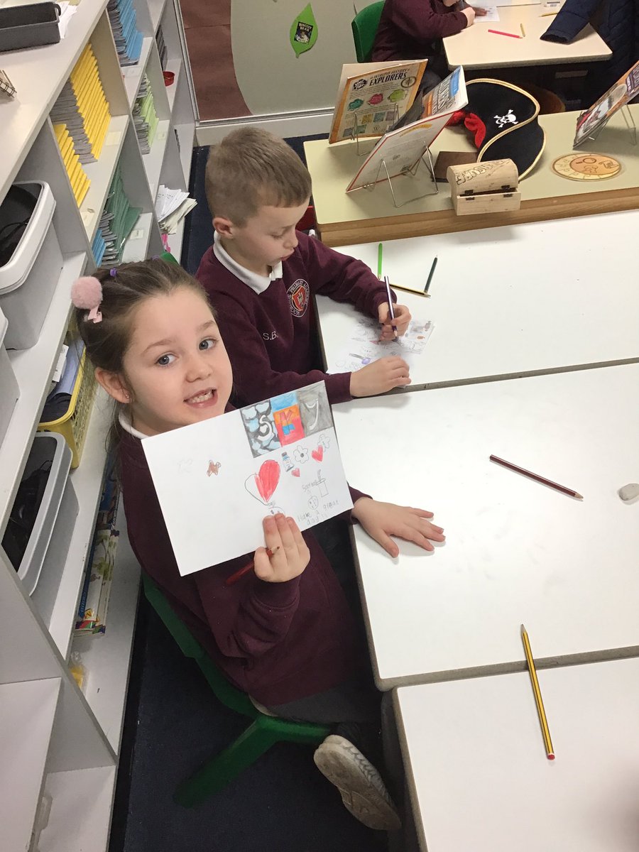 MrsEmmaThompson's tweet photo. We loved connecting with 5P this afternoon for #ChildrensMentalHealthWeek - we found lots of things we both enjoy on our postcards. #MoorsidePA #MoorsidePersonalDevelopment @MissPerkinsMPA 🎨❤️ https://t.co/JIzynXQ7jS