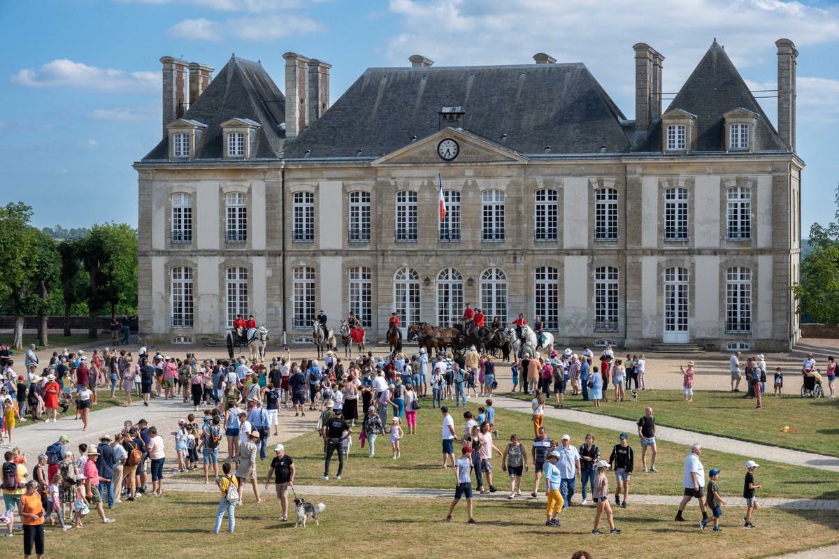 's tweet image. Le #HarasduPin propose une offre de groupe 🙌🏼

Les groupes (à partir de 20 personnes) peuvent profiter de nos nombreuses activités touristiques et culturelles 😀

Pour en savoir plus 👉bit.ly/3kmaFrz

📸 David Commenchal

#offregroupe  #Orne #Normandie #Normandietourisme