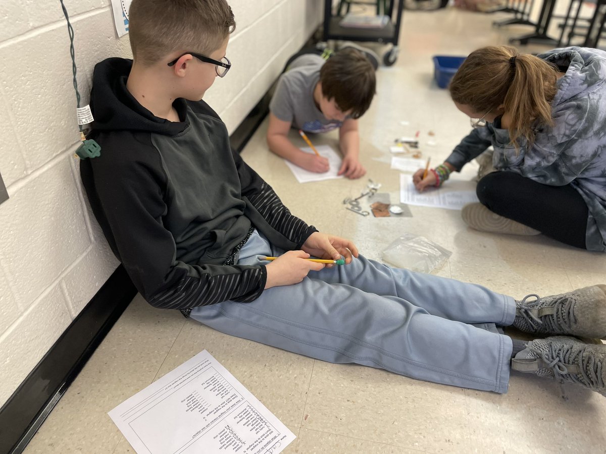 Beginning our investigation unit on magnetism and electricity. #easd #palmerpanthers #foss