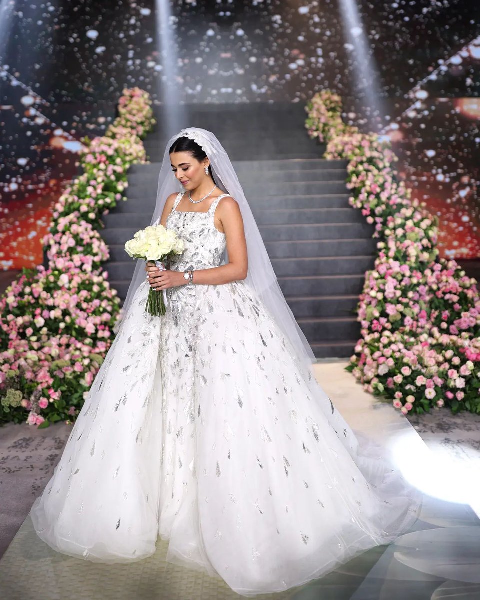 email us your dream #weddingdress #photos and we can easily recreate the #design within your budget.

For more #details on #custom #weddingdresses or #replicas go to buff.ly/3lqLhkY
#weddings #dresses #fashion #weddinggown #wedding #dress #shopmycloset #bride #dallastx