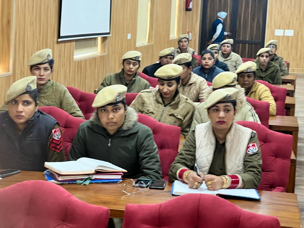 Satnam Singh on Twitter "RT Ludhiana_Police Punjab Police Mahila