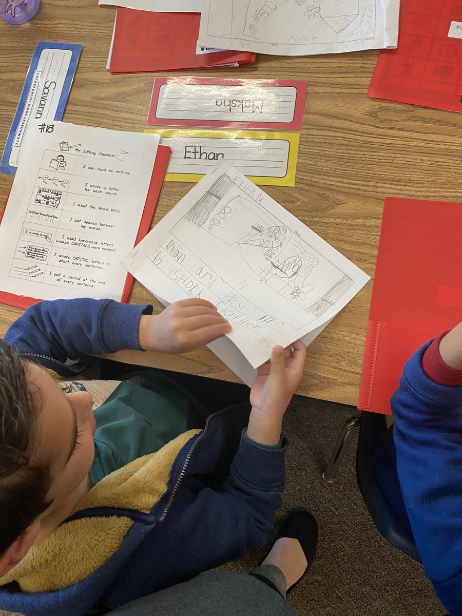 WeinkeLara's tweet image. Using our editing check list with our writing partners today. #kindervibes @HospElementary