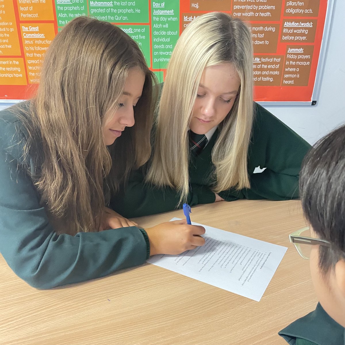 sptacademy's tweet image. More interesting #FutureMe sessions from RespectMe, Brook, Magistrates and our Science department today, exploring topics like Sexual Health, Healthy Relationships, Harassment and Cancer.

Students have been very mature while discussing these subjects ⭐️ 

#EducationWithCharacter