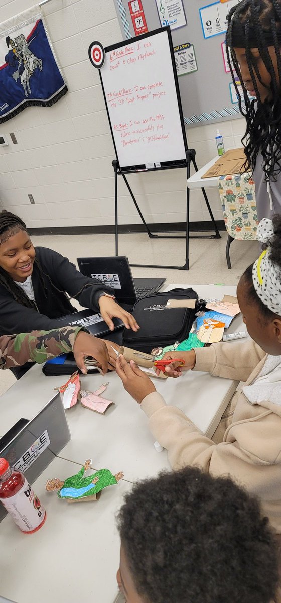 Stephanie Couey tweet media