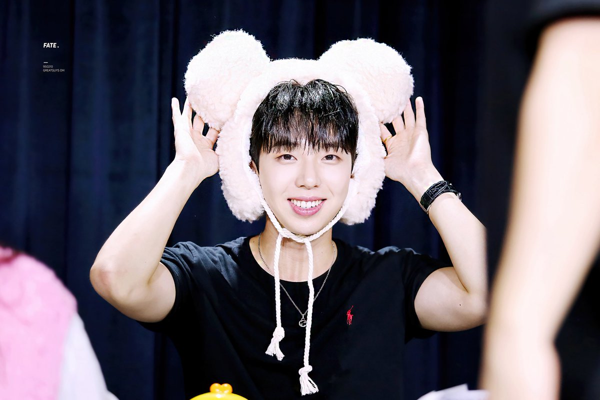 fate_forDH's tweet photo. 230210 
ʜᴀᴘᴘʏ ᴅᴏɴɢʜᴡɪ ᴅᴀʏ 

동현아 생일 축하해💚💚

#HappyDonghwiDay
#멋진녀석들 #동휘 #greatguys #DONGHWI @GreatGuys_twt https://t.co/NmOAUvKIsQ