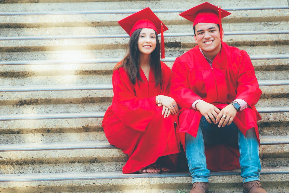 #Hispanic #students, we have list of #scholarships that are all in date right now! Check it out! #College
scholarships360.org/scholarships/s…