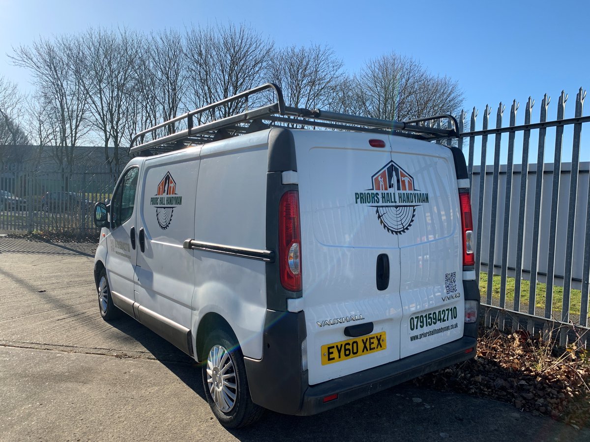 PumpkinPrint's tweet photo. Client was over the moon with their new van graphics produced and installed earlier this week. 

If you want any of those jobs doing that you keep putting off, contact Jon the Priors Hall Handyman! 

#vehiclegraphics #corby https://t.co/MGkw1rMFaZ