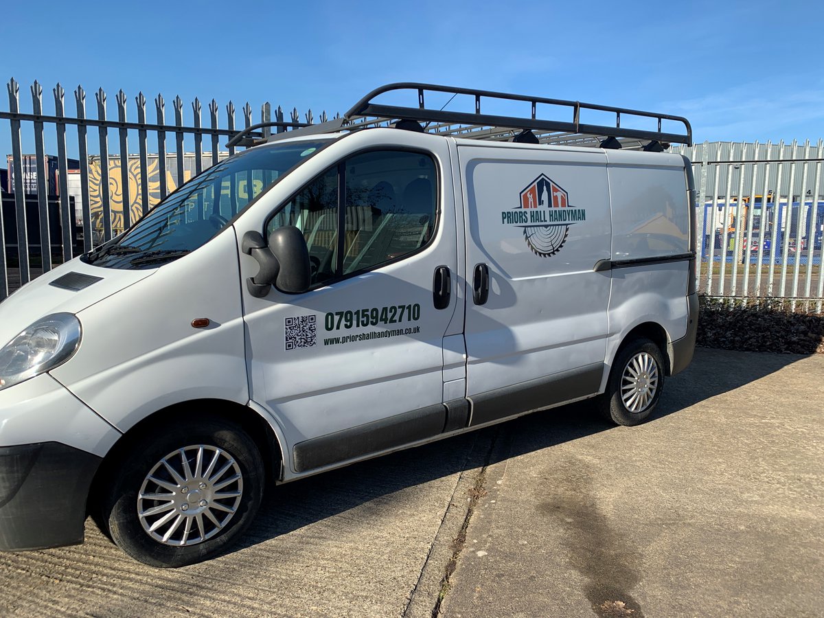 PumpkinPrint's tweet photo. Client was over the moon with their new van graphics produced and installed earlier this week. 

If you want any of those jobs doing that you keep putting off, contact Jon the Priors Hall Handyman! 

#vehiclegraphics #corby https://t.co/MGkw1rMFaZ