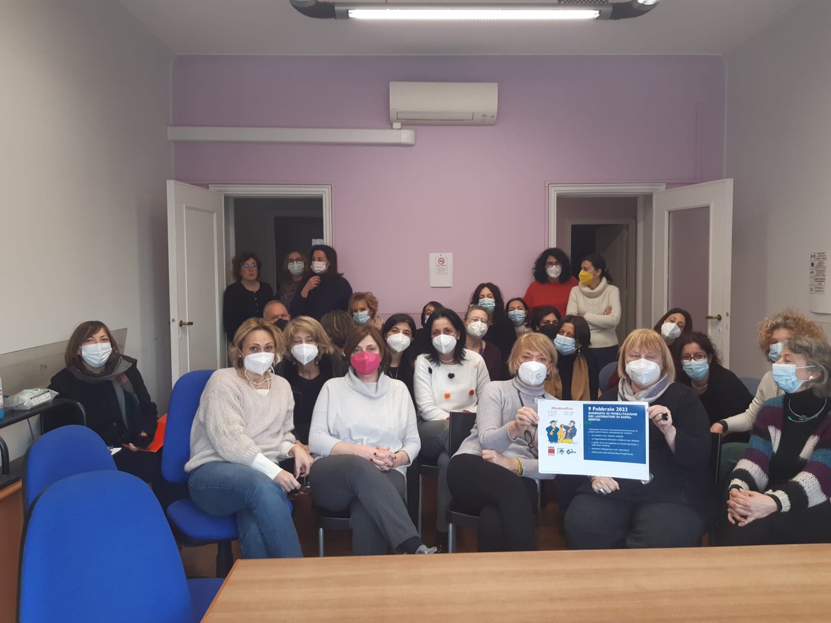 CgilRsa's tweet photo. Oggi i dipendenti di #AnpalServizi Torino sono entrati tutti in ufficio violando la turnazione aziendale. Obiettivo: rinnovo del contratto fermo dal 2011, una sede dotata di strumentazione e reti adeguate e un accordo equo di #smartworking #9tuttiinufficio @MinLavoro @ANPALgov https://t.co/pc8PUPbElS