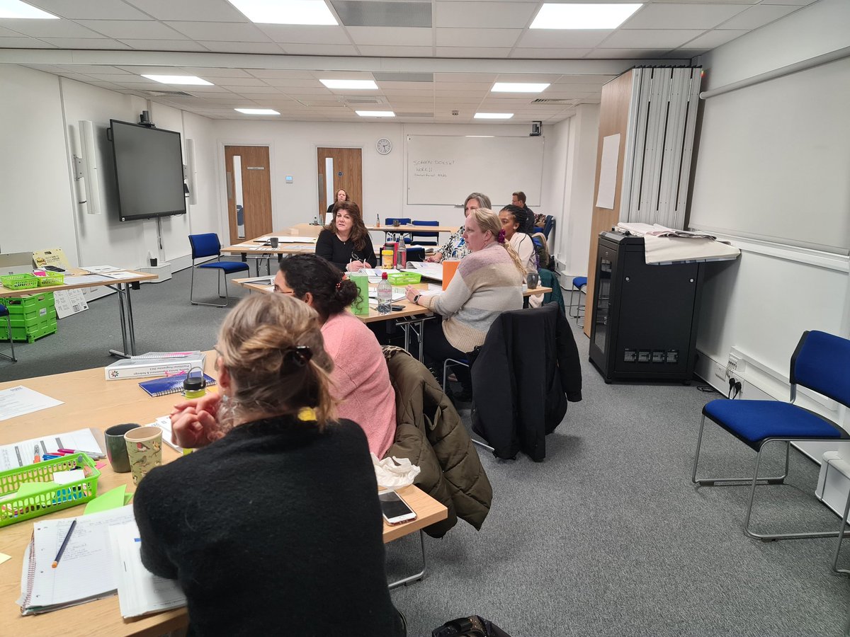 QiC_UHD's tweet photo. Well done @sforrester9 for delivering part of Day 1 for #QSIR practitioner #LeadershipDevelopment #projectmanagement #QSIRTOOLS you were excellent 👏 👍 #teamwork @UHD_NHS, @NHSDorset, @DorsetHealth and @DorsetHealthQI https://t.co/fZ8W8mnbNA