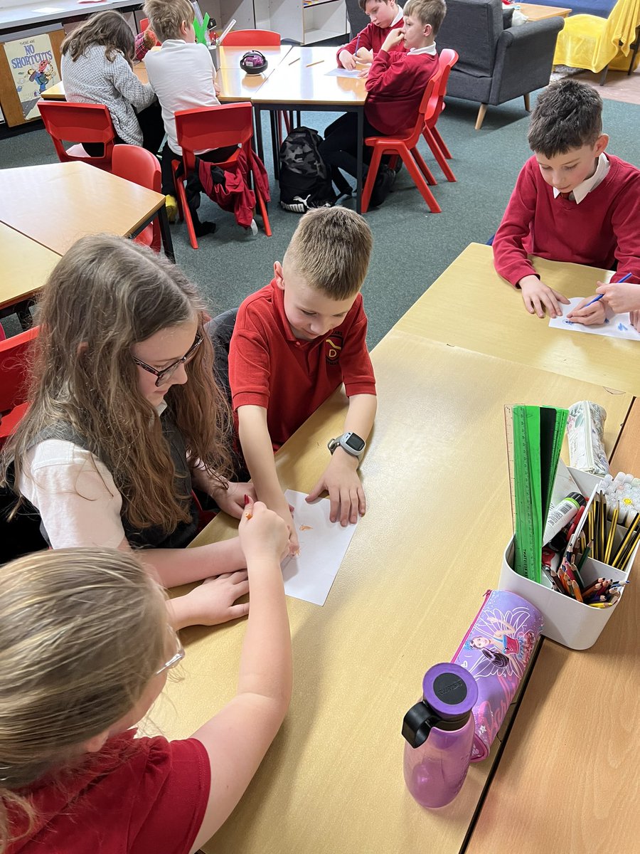 MissCockburnP54's tweet photo. After a very noisy afternoon. We were challenged to draw a picture with our partner BUT we weren’t allowed to talk and we both had to hold the pencil at the SAME time! @DeansPrimary https://t.co/UHQJLQixkH