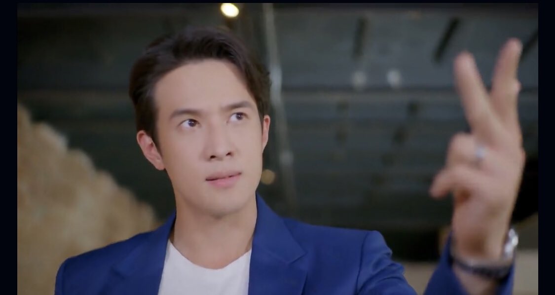nomsod22's tweet photo. อ่า หรือว่าเลขนี้นะ ยังไงดีค่ะ #เพราะรักEP6 https://t.co/ibygVapcit