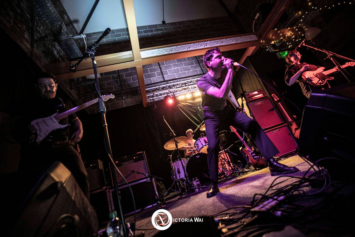 _victoriawai_'s tweet photo. Photos fr first night of @lifebanduk #IVW23 tour are also live. Hard selecting what to inc that couldn't inc photos fr their @ivc_uk Soundcheck Session in same post but yeah here's some fr the SHOW at @poprecsltd for @IVW_UK #10YearsOfIVW & more in link๐
https://t.co/kxtX5ILm9t https://t.co/5QrEWA0XW3