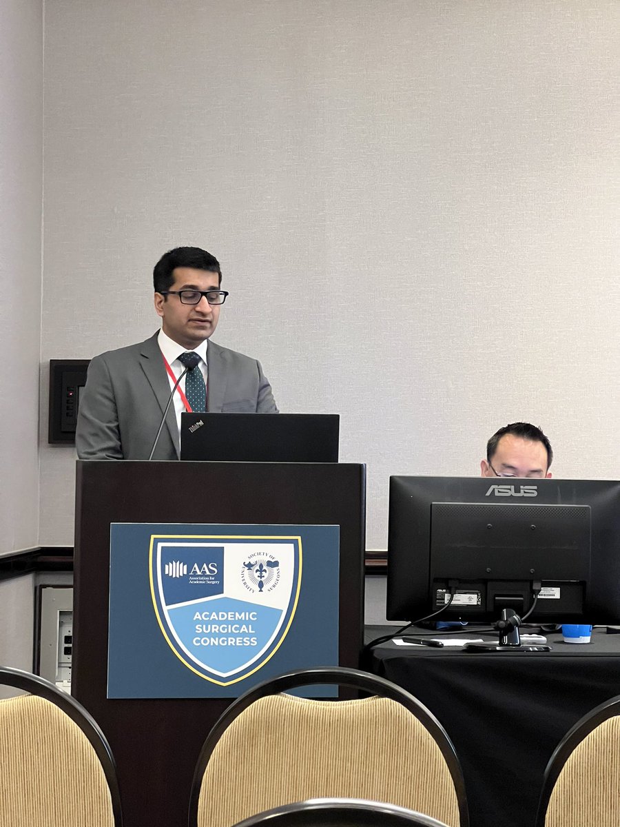 Research scholar <a href="/SaadHafeez4996/">Saad Hafeez</a> presents on our #rupturedAAA experience at #ASC2023. No difference in outcomes by air transport distance, supporting centralization of care for these patients. <a href="/HviUpmc/">UPMC Heart and Vascular Institute</a> <a href="/nlliang/">Nathan Liang MD MS</a> <a href="/MollReitz/">Katie M Reitz MD MSc</a> <a href="/Guyettef/">Francis  X</a> <a href="/joshua_b_brown/">Joshua Brown</a> <a href="/APhillips_MD/">Amanda Phillips MD MS</a> <a href="/PittSurgery/">Pitt Surgery</a>