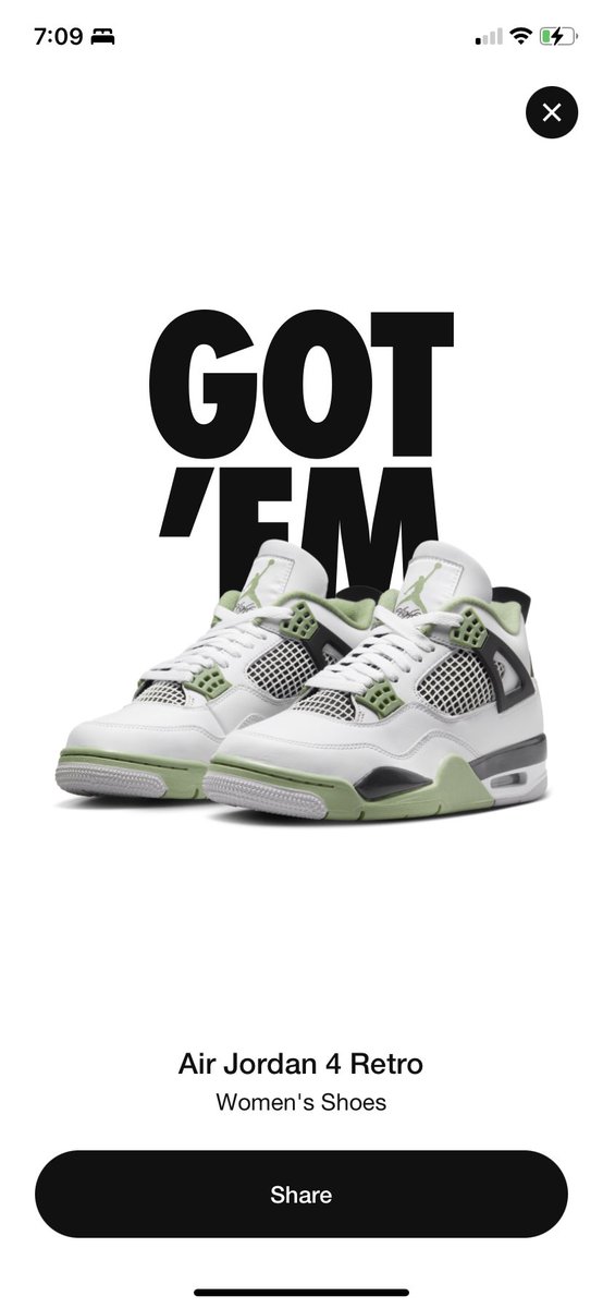 zine_bbb's tweet photo. @SnkrsStock I got em! https://t.co/yZTbD9zpJt
