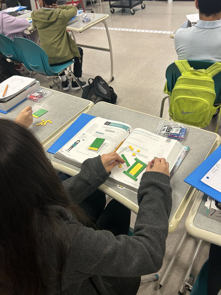 Education_ID's tweet photo. @BillPrestwood modeling distributive property using algebra tiles @HISD_OrtizMS #DeepInTheWork @carnegielearn https://t.co/TMb3u78BEh