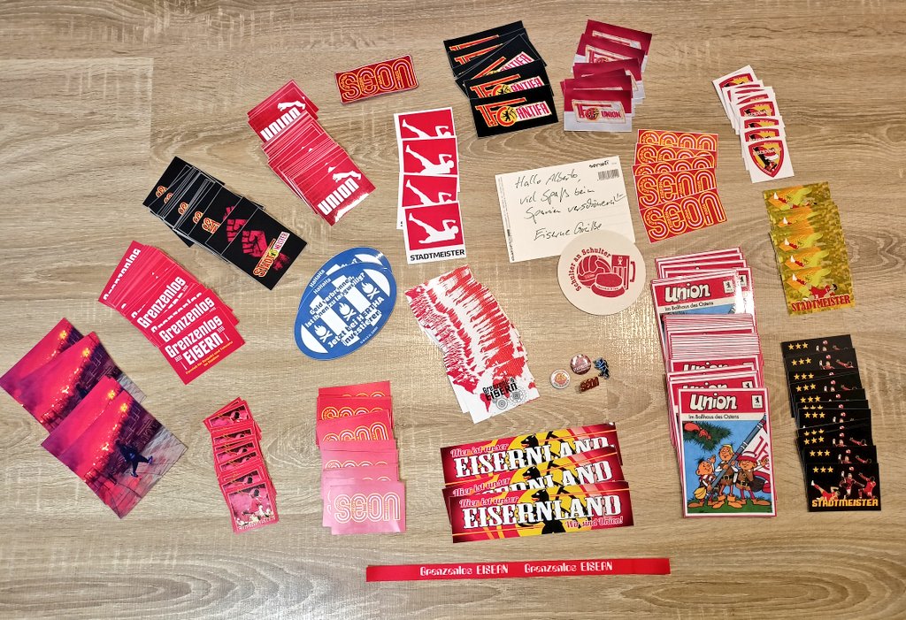fcunion_es's tweet photo. ¡Nos estamos acercando a la "mayoría de edad tuitera" y lo queremos celebrar!

Cuando superemos la barrera de los 18.000 mandaremos las mejores pegatinas del Union Berlin a 3 de vosotros. Para participar solo hay que seguir la cuenta y hacer RT aquí

EISERN UNION!!!! 🔨💪🏼 https://t.co/AOOLPndnEU