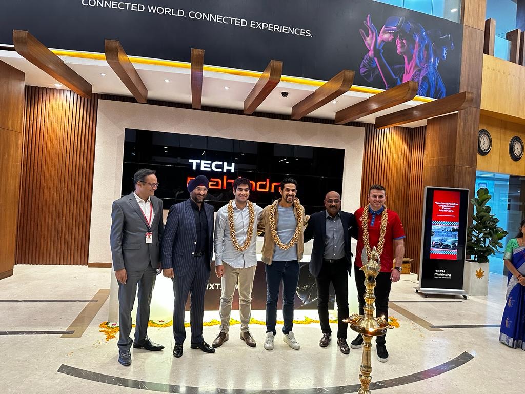 It is our pleasure to host the <a href="/MahindraRacing/">Mahindra Racing</a> team at <a href="/tech_mahindra/">Tech Mahindra</a> campus. Wishing <a href="/LucasdiGrassi/">Lucas Di Grassi</a> <a href="/oliverrowland1/">Oliver Rowland</a> the very best for the #HyderabadEPrix this weekend. 

#CheerForTeamMahindra