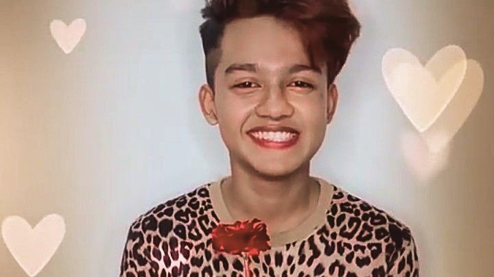 riyazxdebisha's tweet photo. his warm smile melts cold hearts. https://t.co/j1vfLLG9jD