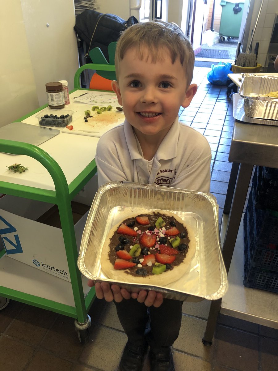 Congratulations to our pizza competition winners and thank you to the Detroit pizza company and our PTA for making this possible. Enjoy your pizzas children.