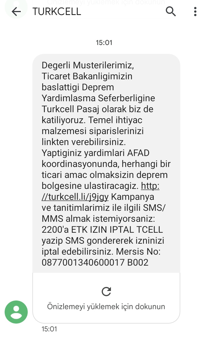 cerendoit's tweet photo. Yeri geliyor bi fatura için tarife için bizim telefonlarımızı patlatiyorsunuz koskocaman türkcellsin ama halkin elinden geleni yaptığını göre göre insanlara bu mesajları yolluyorsunuz bu mesajları yollayacaginiza gidin kendiniz yollayin ordaki bölgenin telefon erişimini açın https://t.co/jWMu39vL1P