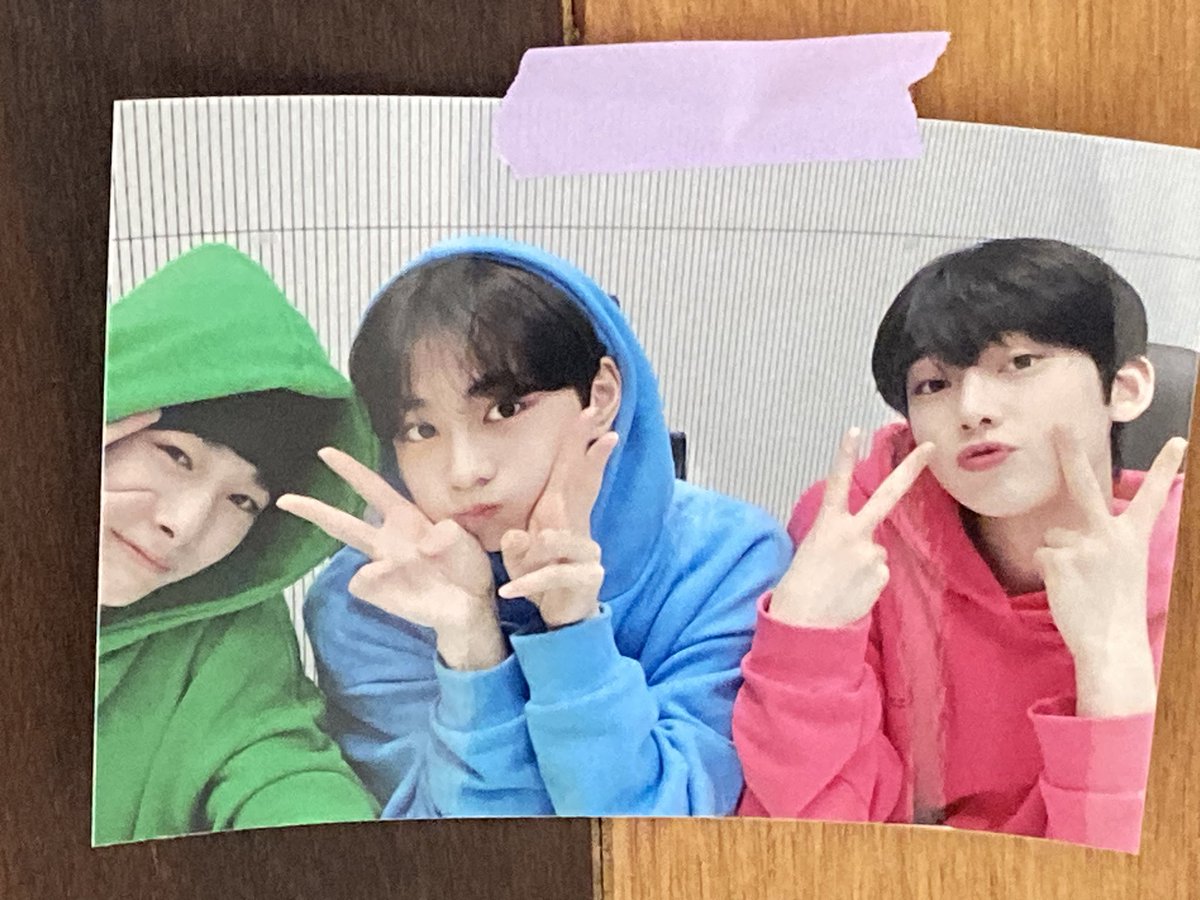 YYDSJW's tweet photo. 정원이가 츄르잡고 행복한 뚱냥이가 됐음 좋겠어요

#양정원돌잔치 #제가스무살이래여의 https://t.co/waxWy98vh5