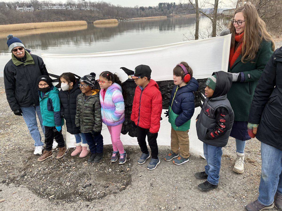 Lindsey Barton tweet media