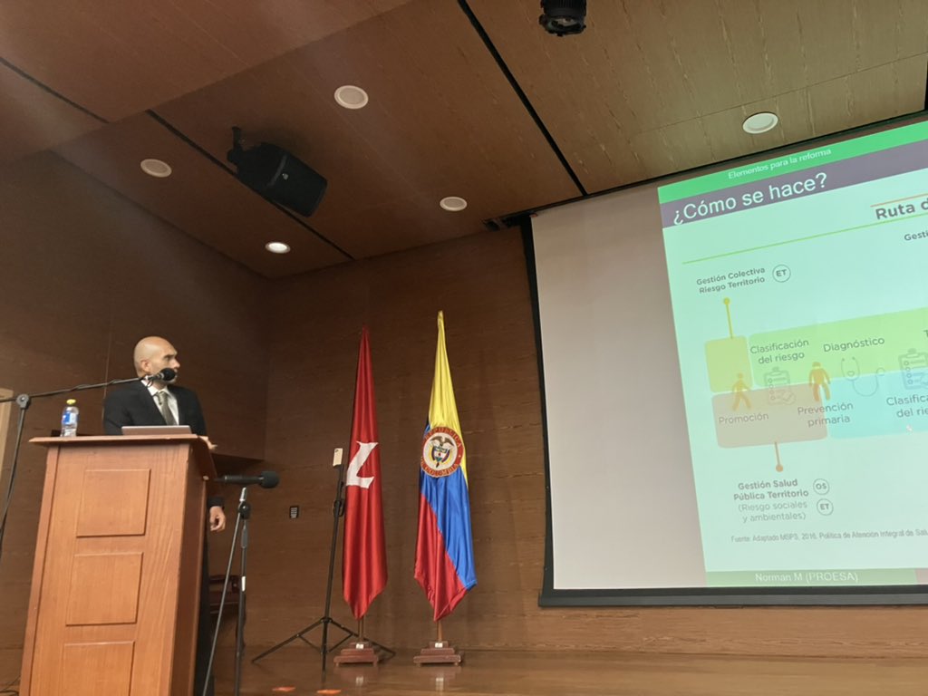andresvecino's tweet photo. La siempre sensata visión de @normanmva sobre gestión de riesgo: “no es simplemente  intermediación financiera”. https://t.co/0pyO84qilR