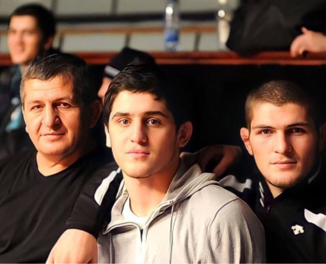 MAKHACHEVMMA's tweet image. I wish our coach could witness this days. He would be proud 💔