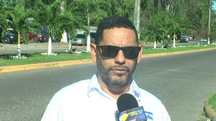 presidente del SITRASANAAYS la Ceiba Dario Gomez , hace un llamado a #Mel ya q no toma importacia al nombramiento de la Gerencia general, el cual esta ocacinado desabastecimiento de insumos y desestabilizar en los trabajodes por falta de pagos .  Se dejara de dar el servicio..