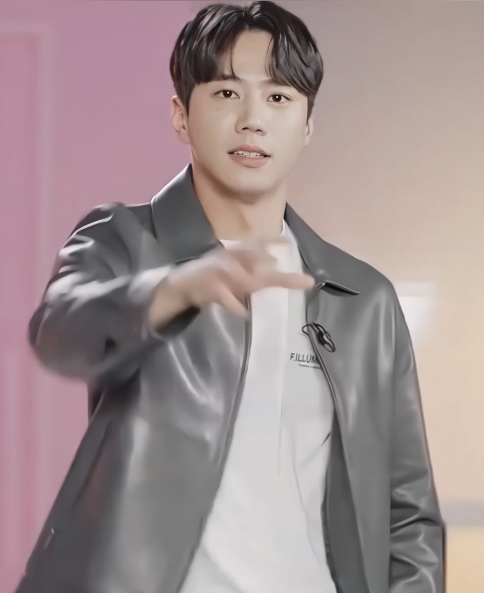 ljy096's tweet photo. ❤️‍🔥
Come Down

[IDOL RADIO] 
20200228 

關鍵詞 採訪|  #解禁男女 | #Netflix
20220213⬇️
https://t.co/yUEkOnPSBK

#LeeJunYoung
#イジュニョン 
#อีจุนยอง #jflex 
#이준영 #李濬榮 
#ジュン #JUN #준
#MedlyDance 
#096Dance 
#096Radio https://t.co/NfumaNBQfG