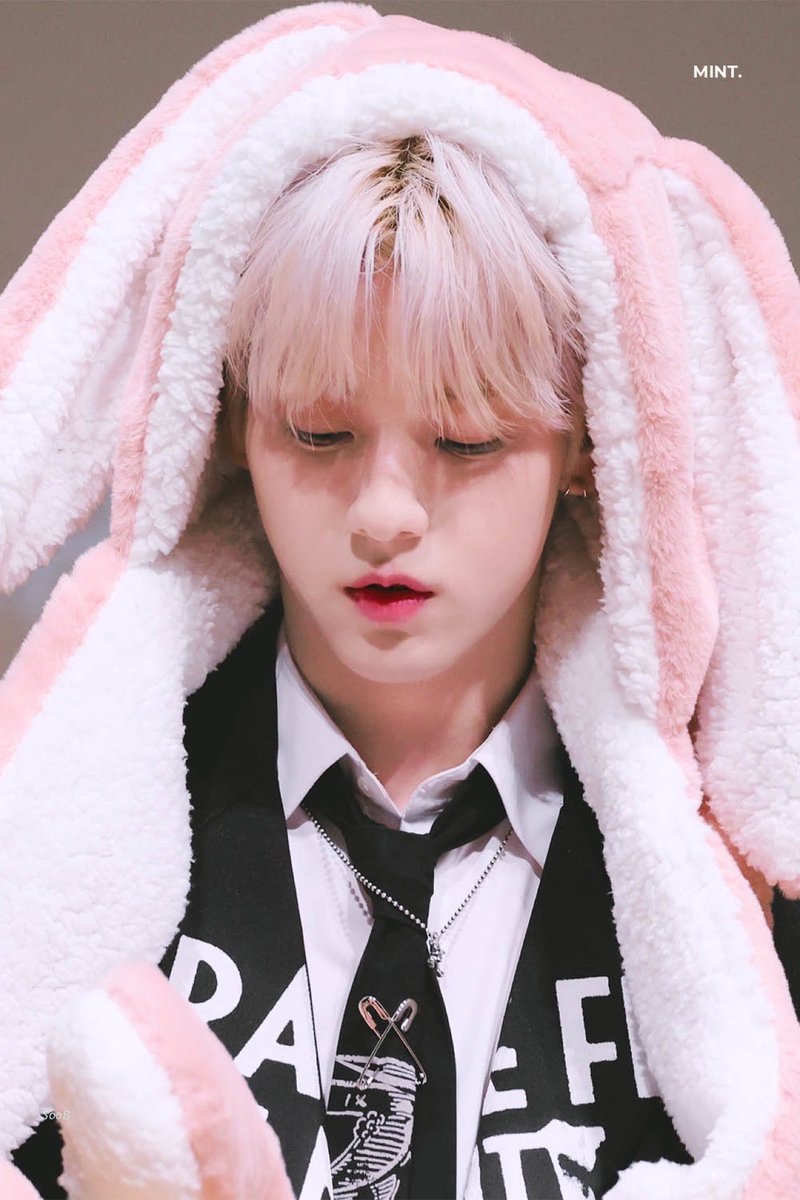 SmintcandyB's tweet photo. 230205
#수빈 #SOOBIN 
핑꾸💗 숩토끼 ₍ᐢ. ̫.ᐢ₎ https://t.co/iyQu0KUBwI